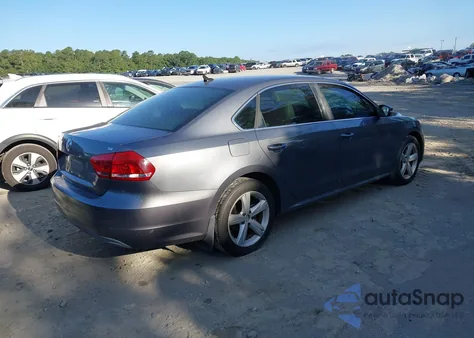 2013 Volkswagen Passat 2.5L Se из США, поврежденный, VIN 1VWBH7A36DC122513